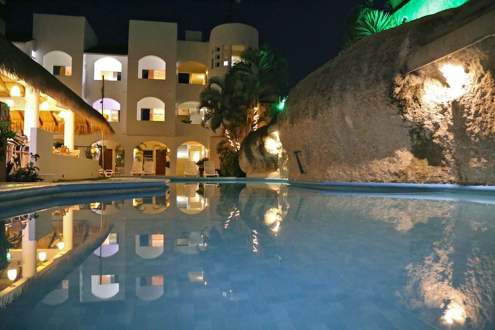 Hotel Alikar Santa Cruz Huatulco Exteriör bild